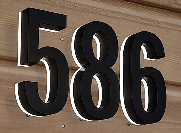 7" BLACK ADDRESS NUMBER 7