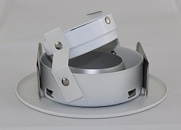 3-1/2" HAZE REFLECTOR/WHITE TRIM - ADJUSTABLE SOCKET