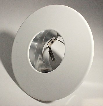 3-1/2" WHITE PIN HOLE 2" OPENING CHROME REFLECTOR