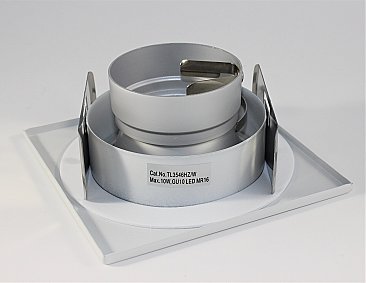 3-1/2" SQUARE HAZE REFLECTOR/WHITE TRIM